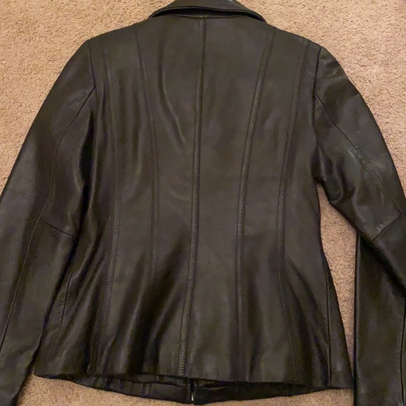 Avanti Black Genuine Leather Woman’s Jacket - Picture 6 of 8